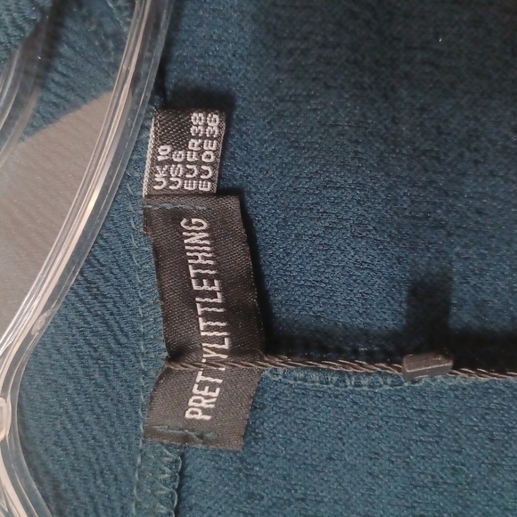 Prettylittlething single button front teal Blazer NWT - Picture 6 of 7